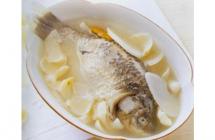 營養(yǎng)魚湯